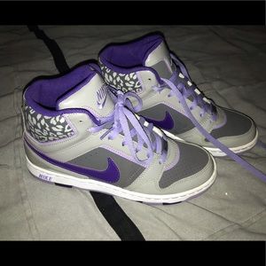 NIKE high tops gray & purple animal print